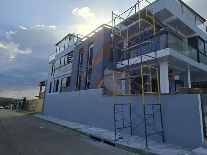 Pintura y acabados de fachada